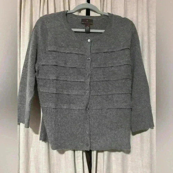 Fenn Wright Manson Gray Cardigan XL, 3/4 Sleeves, Angora Wool Blend, Button-Up - Picture 1 of 3